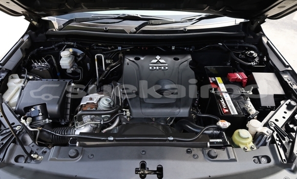 ซื้อ รถมือสอง Mitsubishi Pajero Sport สีดำ รถยนต์ ใน %{เมือง} ใน กรุงเทพมหานคร ซื้อ รถมือสอง Mitsubishi Pajero Sport สีดำ รถยนต์ ใน %{เมือง} ใน กรุงเทพมหานคร