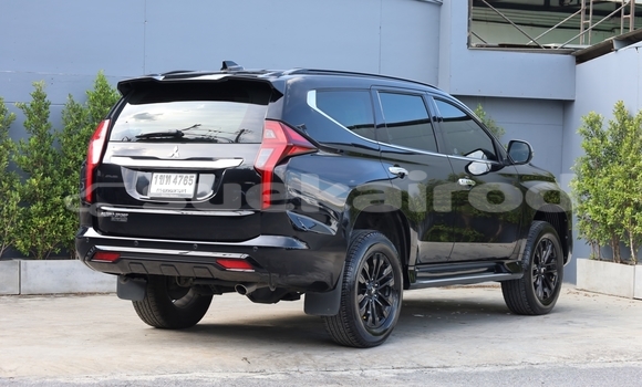 ซื้อ รถมือสอง Mitsubishi Pajero Sport สีดำ รถยนต์ ใน %{เมือง} ใน กรุงเทพมหานคร ซื้อ รถมือสอง Mitsubishi Pajero Sport สีดำ รถยนต์ ใน %{เมือง} ใน กรุงเทพมหานคร