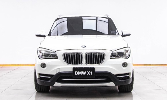ซื้อ รถมือสอง BMW X1 ขาว รถยนต์ ใน %{เมือง} ใน กรุงเทพมหานคร