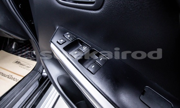 ซื้อ รถมือสอง Mitsubishi Pajero Sport สีดำ รถยนต์ ใน %{เมือง} ใน กรุงเทพมหานคร ซื้อ รถมือสอง Mitsubishi Pajero Sport สีดำ รถยนต์ ใน %{เมือง} ใน กรุงเทพมหานคร