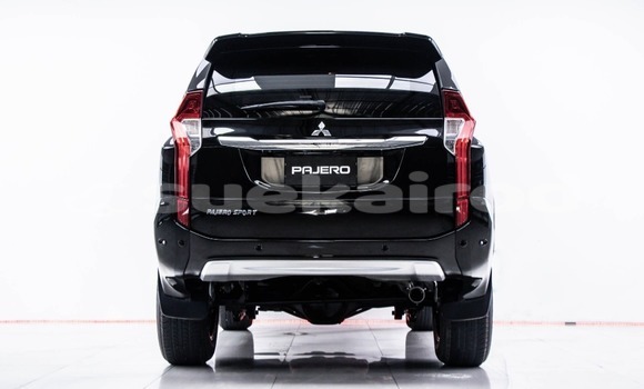 ซื้อ รถมือสอง Mitsubishi Pajero Sport สีดำ รถยนต์ ใน %{เมือง} ใน กรุงเทพมหานคร ซื้อ รถมือสอง Mitsubishi Pajero Sport สีดำ รถยนต์ ใน %{เมือง} ใน กรุงเทพมหานคร