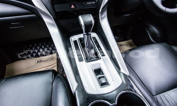 ซื้อ รถมือสอง Mitsubishi Pajero Sport สีดำ รถยนต์ ใน %{เมือง} ใน กรุงเทพมหานคร ซื้อ รถมือสอง Mitsubishi Pajero Sport สีดำ รถยนต์ ใน %{เมือง} ใน กรุงเทพมหานคร