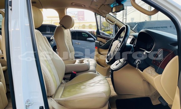 Buy Used Hyundai Grand Starex Black Car in Bangkok in Bangkok Buy Used Hyundai Grand Starex Black Car in Bangkok in Bangkok