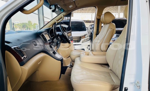 Buy Used Hyundai Grand Starex Black Car in Bangkok in Bangkok Buy Used Hyundai Grand Starex Black Car in Bangkok in Bangkok