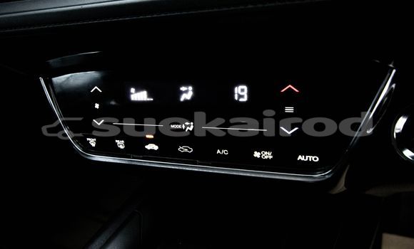 Buy Used Honda HR-V White Car in Bangkok in Bangkok Buy Used Honda HR-V White Car in Bangkok in Bangkok