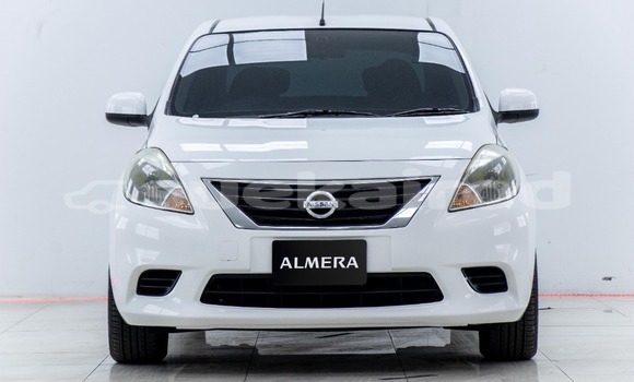 ซื้อ รถมือสอง Nissan Almera ขาว รถยนต์ ใน %{เมือง} ใน กรุงเทพมหานคร