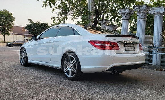 Buy Import Mercedes-Benz E-Classe White Car in Bangkok in Bangkok Buy Import Mercedes-Benz E-Classe White Car in Bangkok in Bangkok