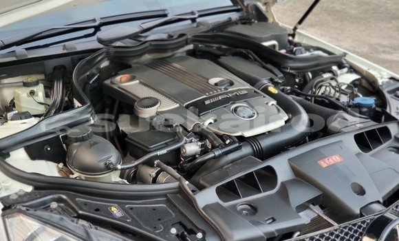 Buy Import Mercedes-Benz E-Classe White Car in Bangkok in Bangkok Buy Import Mercedes-Benz E-Classe White Car in Bangkok in Bangkok