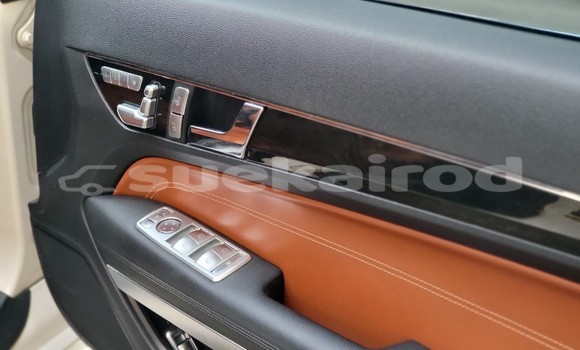 Buy Import Mercedes-Benz E-Classe White Car in Bangkok in Bangkok Buy Import Mercedes-Benz E-Classe White Car in Bangkok in Bangkok