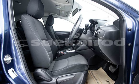 ซื้อ รถมือสอง Mazda 2 สีน้ำเงิน รถยนต์ ใน %{เมือง} ใน กรุงเทพมหานคร ซื้อ รถมือสอง Mazda 2 สีน้ำเงิน รถยนต์ ใน %{เมือง} ใน กรุงเทพมหานคร