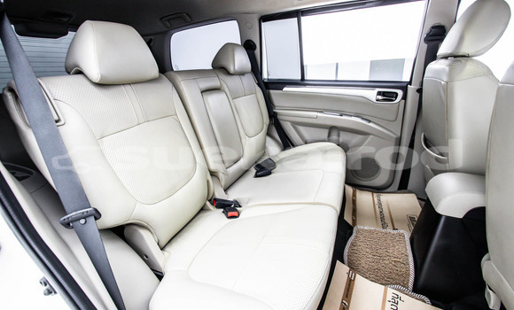 Buy Used Mitsubishi Pajero Sport White Car in Bangkok in Bangkok Buy Used Mitsubishi Pajero Sport White Car in Bangkok in Bangkok