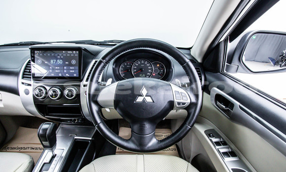 Buy Used Mitsubishi Pajero Sport White Car in Bangkok in Bangkok Buy Used Mitsubishi Pajero Sport White Car in Bangkok in Bangkok