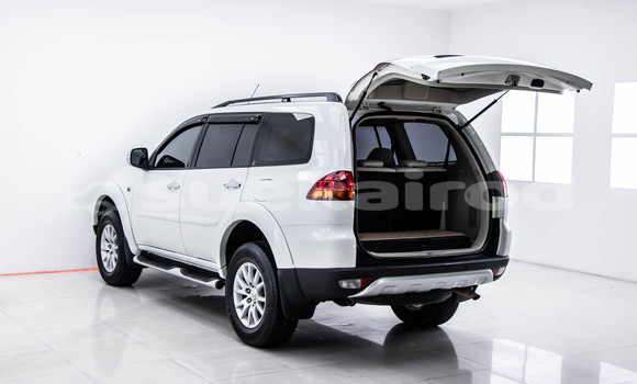 Buy Used Mitsubishi Pajero Sport White Car in Bangkok in Bangkok Buy Used Mitsubishi Pajero Sport White Car in Bangkok in Bangkok