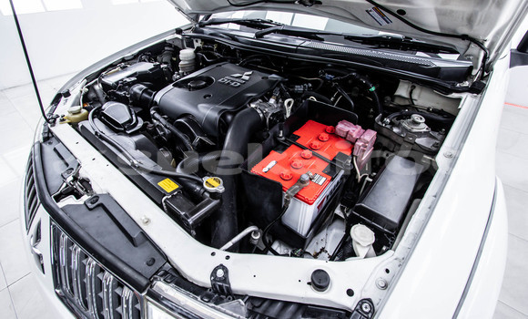 Buy Used Mitsubishi Pajero Sport White Car in Bangkok in Bangkok Buy Used Mitsubishi Pajero Sport White Car in Bangkok in Bangkok