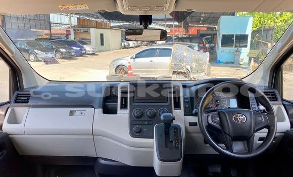 ซื้อ รถมือสอง Toyota Commuter ขาว รถยนต์ ใน %{เมือง} ใน กรุงเทพมหานคร ซื้อ รถมือสอง Toyota Commuter ขาว รถยนต์ ใน %{เมือง} ใน กรุงเทพมหานคร