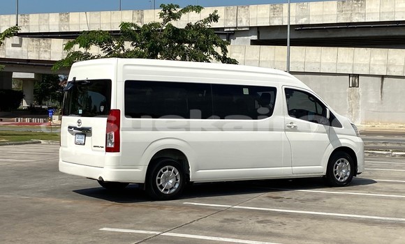 ซื้อ รถมือสอง Toyota Commuter ขาว รถยนต์ ใน %{เมือง} ใน กรุงเทพมหานคร ซื้อ รถมือสอง Toyota Commuter ขาว รถยนต์ ใน %{เมือง} ใน กรุงเทพมหานคร