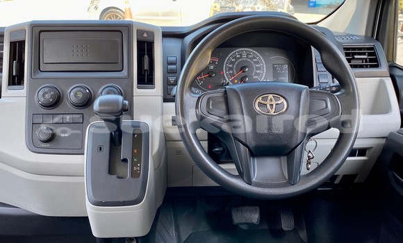 ซื้อ รถมือสอง Toyota Commuter ขาว รถยนต์ ใน %{เมือง} ใน กรุงเทพมหานคร ซื้อ รถมือสอง Toyota Commuter ขาว รถยนต์ ใน %{เมือง} ใน กรุงเทพมหานคร