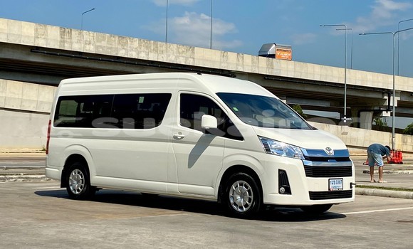 ซื้อ รถมือสอง Toyota Commuter ขาว รถยนต์ ใน %{เมือง} ใน กรุงเทพมหานคร ซื้อ รถมือสอง Toyota Commuter ขาว รถยนต์ ใน %{เมือง} ใน กรุงเทพมหานคร
