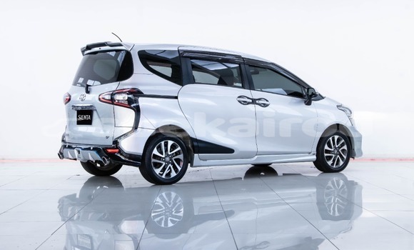 ซื้อ รถมือสอง Toyota Sienta อื่น ๆ รถยนต์ ใน %{เมือง} ใน กรุงเทพมหานคร ซื้อ รถมือสอง Toyota Sienta อื่น ๆ รถยนต์ ใน %{เมือง} ใน กรุงเทพมหานคร