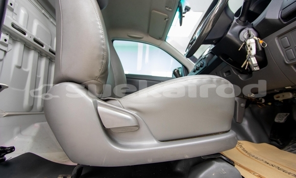 Buy Used Toyota Hiluxe VIGO White Car in Bangkok in Bangkok Buy Used Toyota Hiluxe VIGO White Car in Bangkok in Bangkok