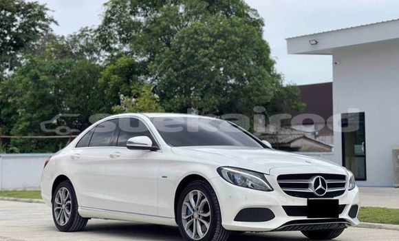 Buy Used Mercedes-Benz C250 coupe Black Car in Bangkok in Bangkok Buy Used Mercedes-Benz C250 coupe Black Car in Bangkok in Bangkok