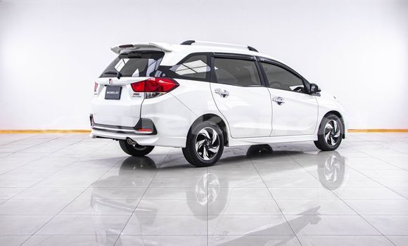 Buy Used Honda Mobilio White Car in Bangkok in Bangkok Buy Used Honda Mobilio White Car in Bangkok in Bangkok