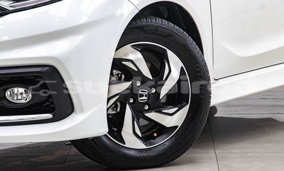 Buy Used Honda Mobilio White Car in Bangkok in Bangkok Buy Used Honda Mobilio White Car in Bangkok in Bangkok