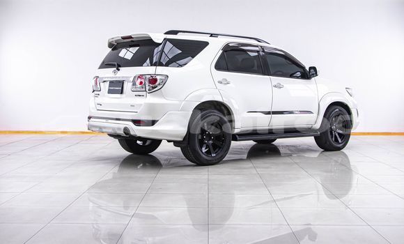 Buy Used Toyota Fortuner White Car in Bangkok in Bangkok Buy Used Toyota Fortuner White Car in Bangkok in Bangkok