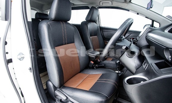 ซื้อ รถมือสอง Toyota Sienna ขาว รถยนต์ ใน %{เมือง} ใน กรุงเทพมหานคร ซื้อ รถมือสอง Toyota Sienna ขาว รถยนต์ ใน %{เมือง} ใน กรุงเทพมหานคร