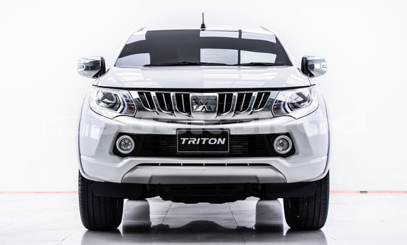 Buy Used Mitsubishi Triton White Car in Bangkok in Bangkok Buy Used Mitsubishi Triton White Car in Bangkok in Bangkok