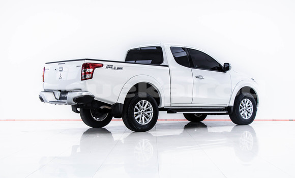 Buy Used Mitsubishi Triton White Car in Bangkok in Bangkok Buy Used Mitsubishi Triton White Car in Bangkok in Bangkok