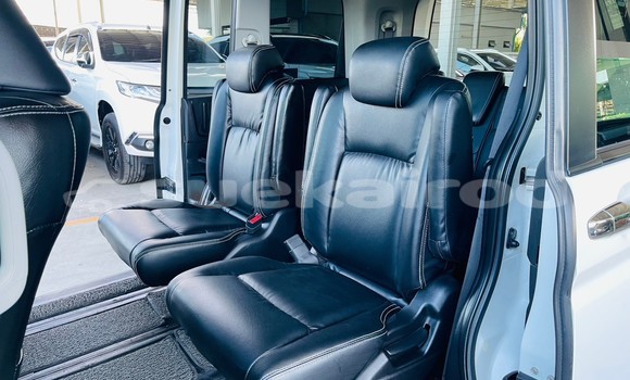 Buy Used Honda Stepwgn White Car in Bangkok in Bangkok Buy Used Honda Stepwgn White Car in Bangkok in Bangkok