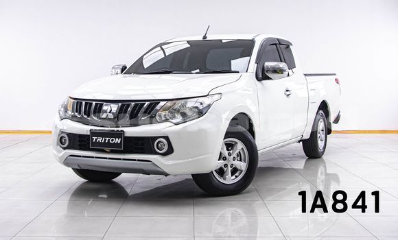 Buy Used Mitsubishi Triton White Car in Bangkok in Bangkok Buy Used Mitsubishi Triton White Car in Bangkok in Bangkok