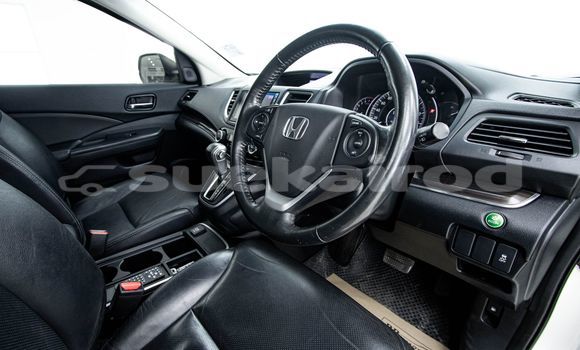 Buy Used Honda CR-V White Car in Bangkok in Bangkok Buy Used Honda CR-V White Car in Bangkok in Bangkok