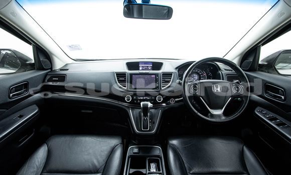 Buy Used Honda CR-V White Car in Bangkok in Bangkok Buy Used Honda CR-V White Car in Bangkok in Bangkok