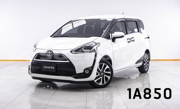 Buy Used Toyota Sienta White Car in Bangkok in Bangkok Buy Used Toyota Sienta White Car in Bangkok in Bangkok