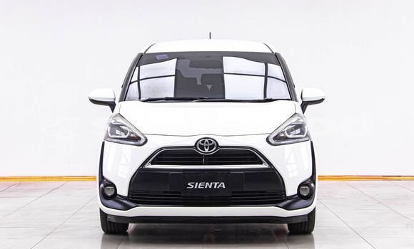 Buy Used Toyota Sienta White Car in Bangkok in Bangkok Buy Used Toyota Sienta White Car in Bangkok in Bangkok