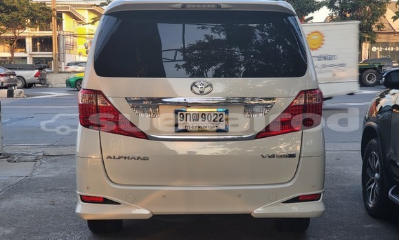 Buy Used Toyota Alphard White Car in Bangkok in Bangkok Buy Used Toyota Alphard White Car in Bangkok in Bangkok