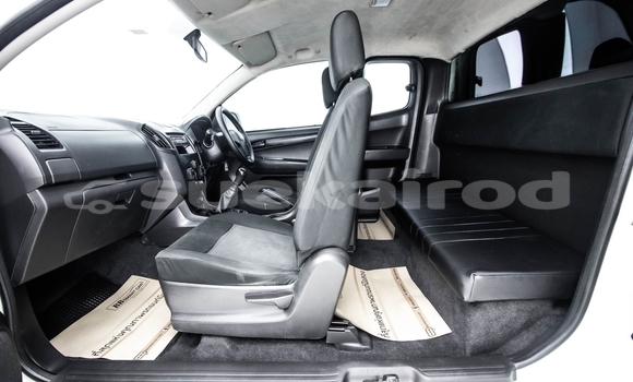 ซื้อ รถมือสอง Isuzu D-Max ขาว รถยนต์ ใน %{เมือง} ใน กรุงเทพมหานคร ซื้อ รถมือสอง Isuzu D-Max ขาว รถยนต์ ใน %{เมือง} ใน กรุงเทพมหานคร