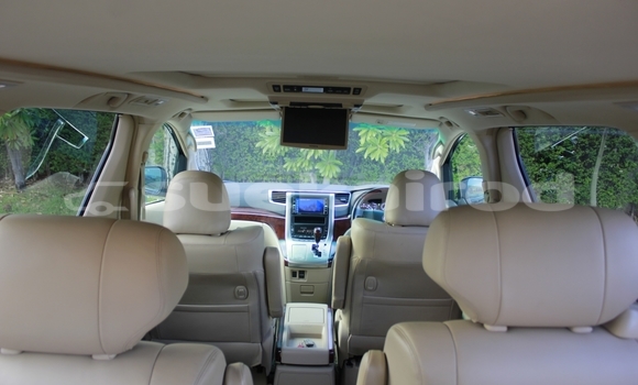 Buy Used Toyota Alphard Black Car in Bangkok in Bangkok Buy Used Toyota Alphard Black Car in Bangkok in Bangkok