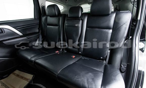 ซื้อ รถมือสอง Mitsubishi Pajero สีดำ รถยนต์ ใน %{เมือง} ใน กรุงเทพมหานคร ซื้อ รถมือสอง Mitsubishi Pajero สีดำ รถยนต์ ใน %{เมือง} ใน กรุงเทพมหานคร