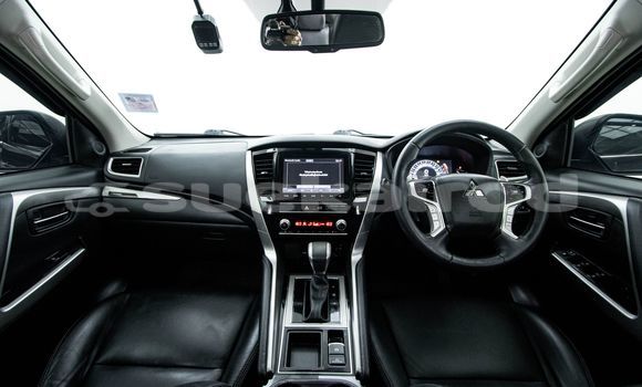 ซื้อ รถมือสอง Mitsubishi Pajero สีดำ รถยนต์ ใน %{เมือง} ใน กรุงเทพมหานคร ซื้อ รถมือสอง Mitsubishi Pajero สีดำ รถยนต์ ใน %{เมือง} ใน กรุงเทพมหานคร