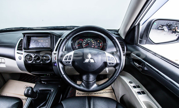 ซื้อ รถมือสอง Mitsubishi Pajero Sport อื่น ๆ รถยนต์ ใน %{เมือง} ใน กรุงเทพมหานคร ซื้อ รถมือสอง Mitsubishi Pajero Sport อื่น ๆ รถยนต์ ใน %{เมือง} ใน กรุงเทพมหานคร