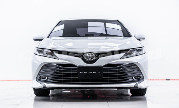 Buy Used Toyota Camry White Car in Bangkok in Bangkok Buy Used Toyota Camry White Car in Bangkok in Bangkok