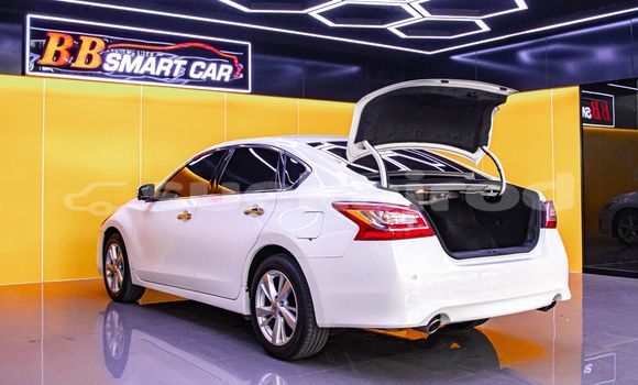 Buy Used Nissan Teana White Car in Bangkok in Bangkok Buy Used Nissan Teana White Car in Bangkok in Bangkok