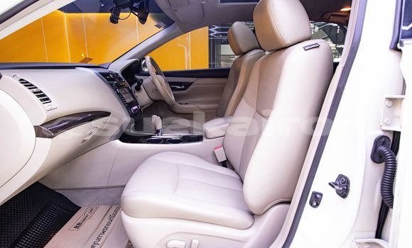 Buy Used Nissan Teana White Car in Bangkok in Bangkok Buy Used Nissan Teana White Car in Bangkok in Bangkok