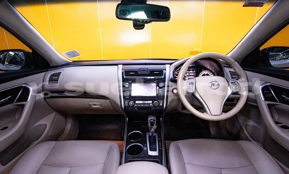 Buy Used Nissan Teana White Car in Bangkok in Bangkok Buy Used Nissan Teana White Car in Bangkok in Bangkok