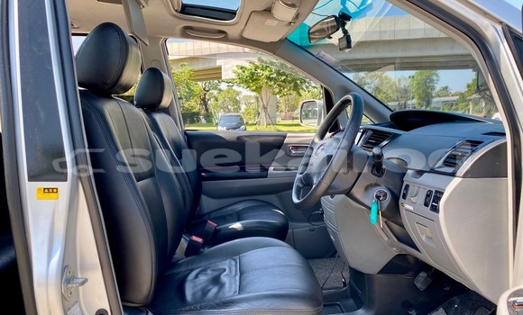 ซื้อ รถมือสอง Toyota Voxy เงิน รถยนต์ ใน %{เมือง} ใน กรุงเทพมหานคร ซื้อ รถมือสอง Toyota Voxy เงิน รถยนต์ ใน %{เมือง} ใน กรุงเทพมหานคร