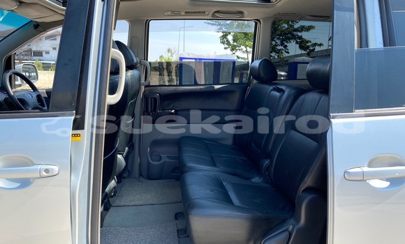 ซื้อ รถมือสอง Toyota Voxy เงิน รถยนต์ ใน %{เมือง} ใน กรุงเทพมหานคร ซื้อ รถมือสอง Toyota Voxy เงิน รถยนต์ ใน %{เมือง} ใน กรุงเทพมหานคร