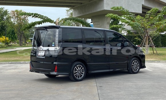 Buy Used Toyota Voxy Black Car in Bangkok in Bangkok Buy Used Toyota Voxy Black Car in Bangkok in Bangkok